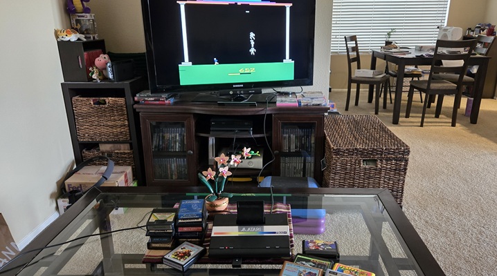 IN Atari 7800 Plus, OUT: DSV DVDs