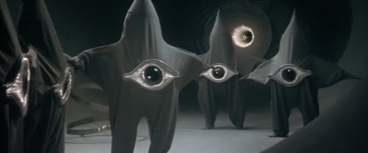 OK, I nominate Geraldine to pose as a human since she's our best tennis player